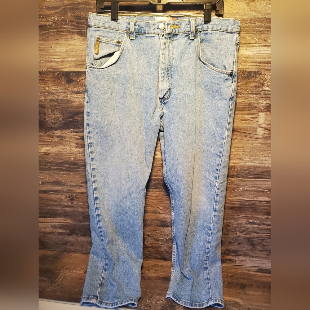 Wrangler Relaxed Fit Straight Leg Jeans Sz 36x29 Medium Wash Blue Denim‎
